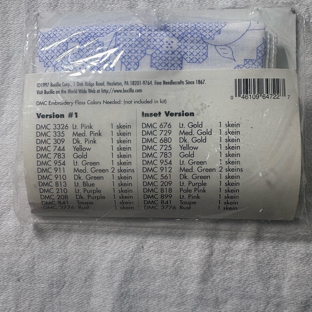 Vintage Bucilla Special Edition stamped needlework table runner kits. - Picture 4 of 6